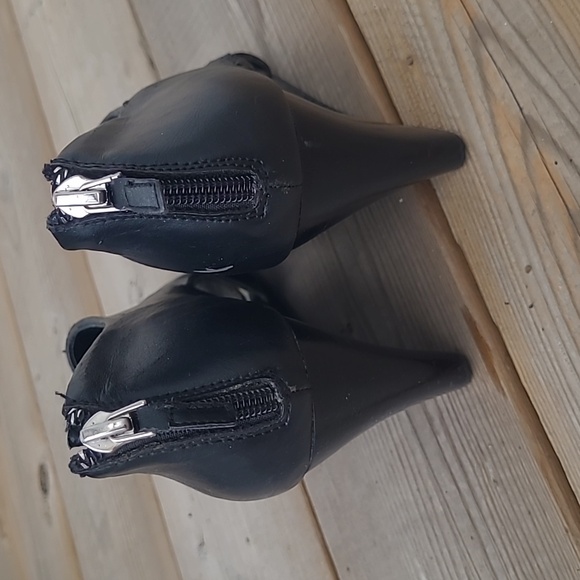 Black wedge open-toe Madeline Martha shoe - size 9 - Picture 3 of 8